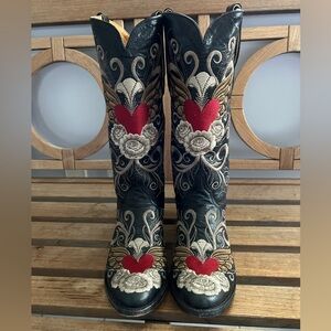 Old Gringo 8 B Western Cowboy Boots GRACE Embroidered Hearts Wings valentines